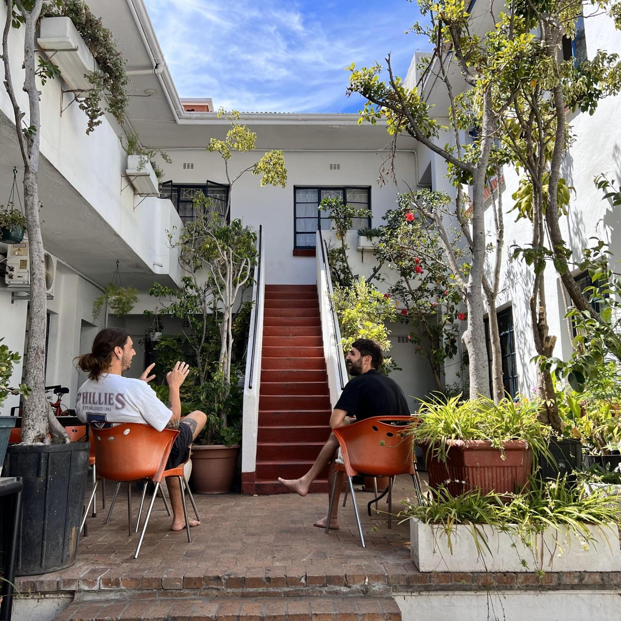 Long Street Backpackers (Adults Only) Hostel Kaapstad Buitenkant foto