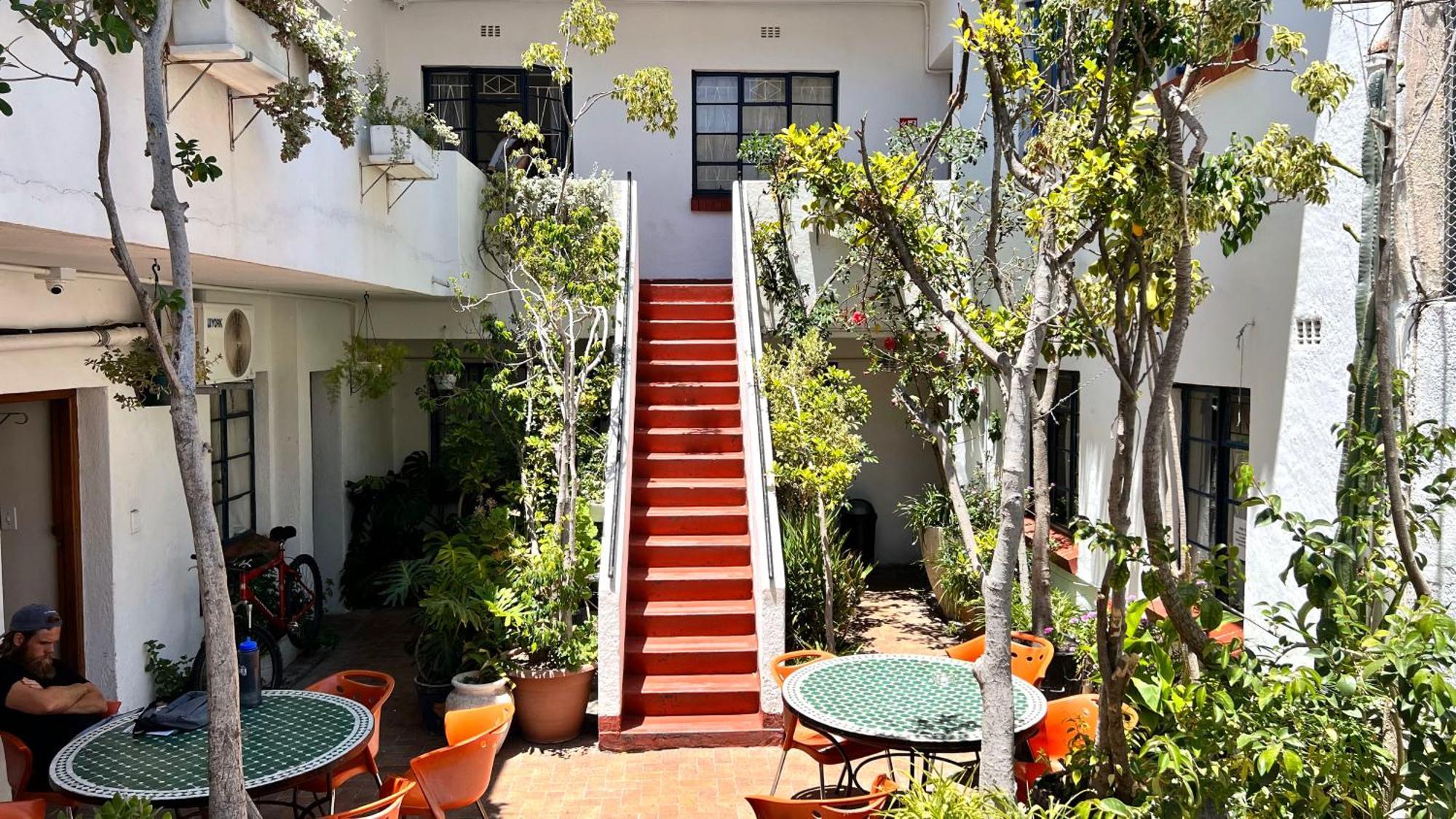 Long Street Backpackers (Adults Only) Hostel Kaapstad Buitenkant foto