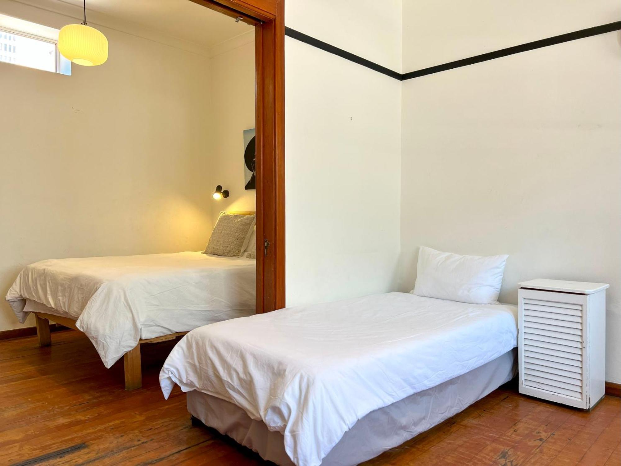 Long Street Backpackers (Adults Only) Hostel Kaapstad Buitenkant foto