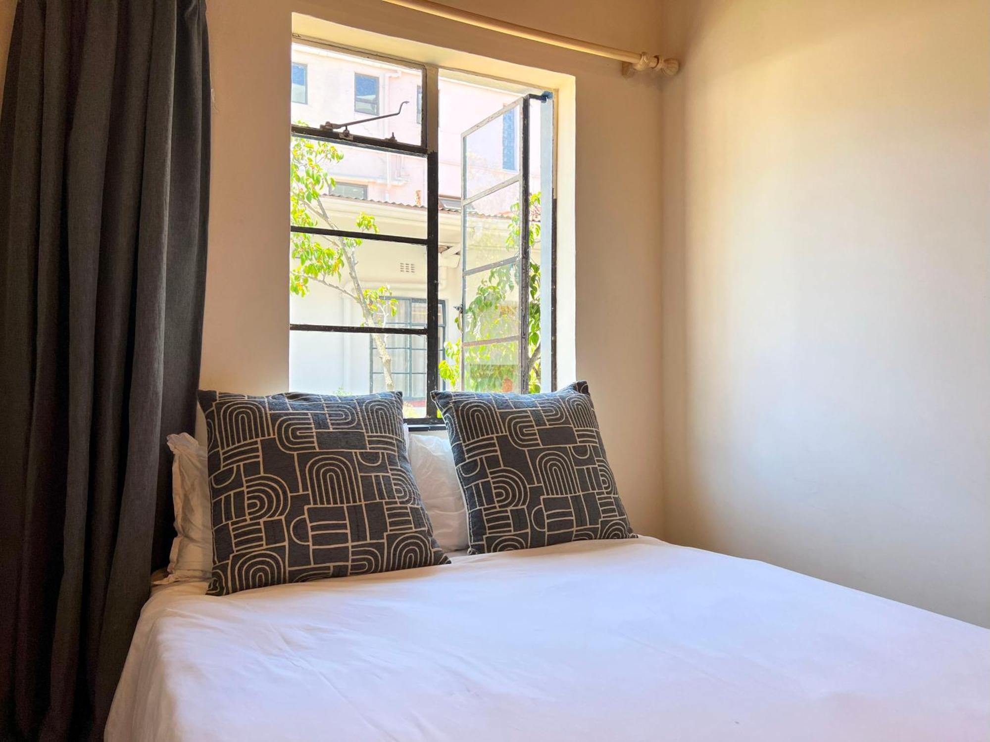 Long Street Backpackers (Adults Only) Hostel Kaapstad Buitenkant foto
