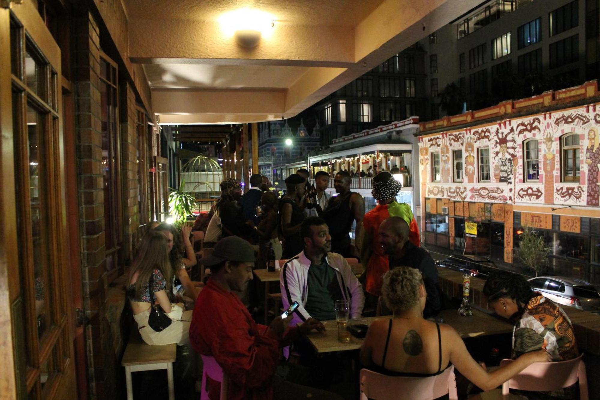 Long Street Backpackers (Adults Only) Hostel Kaapstad Buitenkant foto